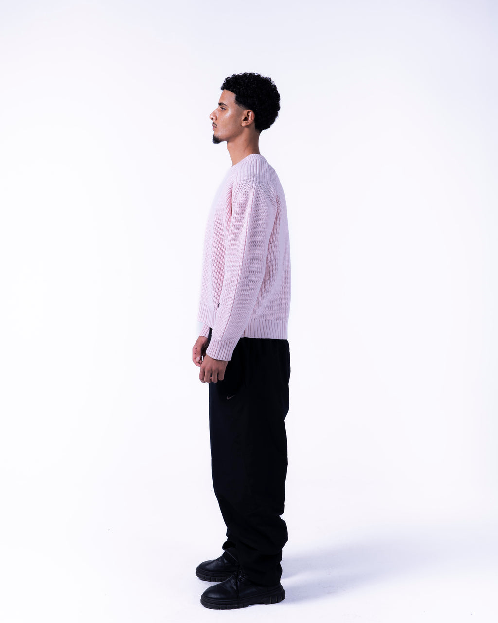 MEN BOXY PINK KNITTED CREW NECK