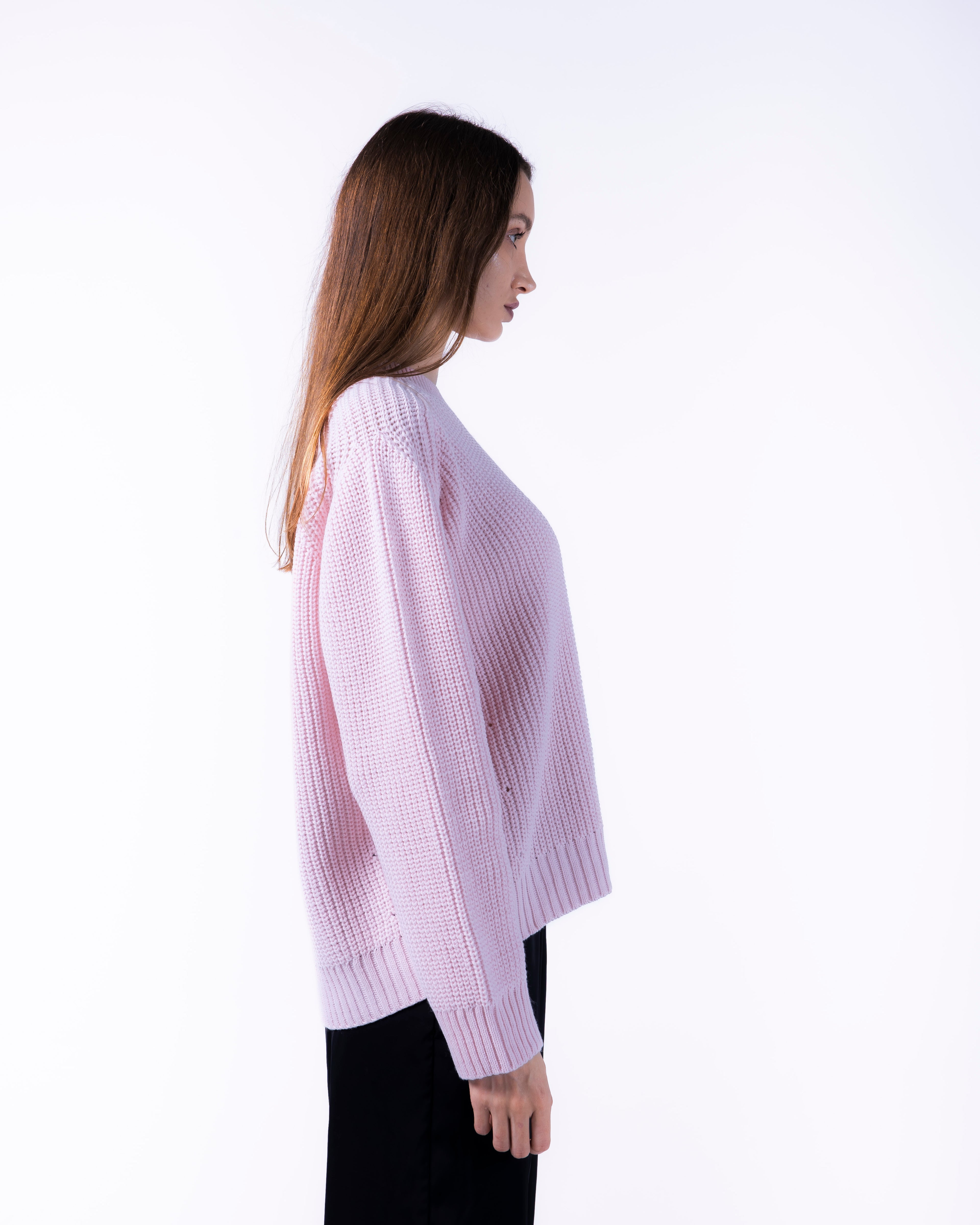 WOMEN BOXY PINK KNITTED CREW NECK